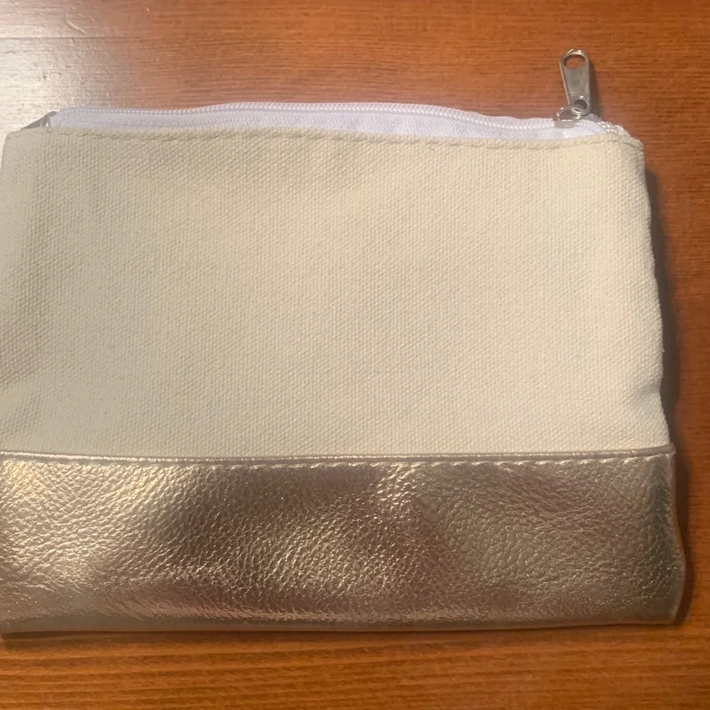 Makeup bag